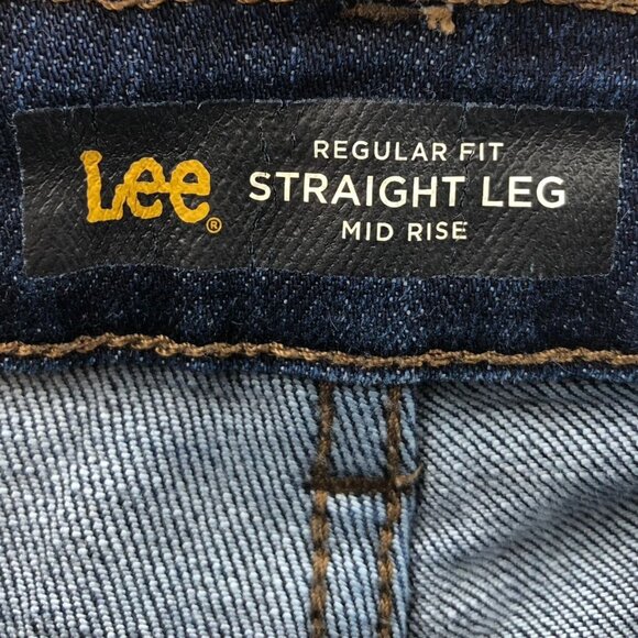 Lee Women's Jeans Size 8 Medium Fit Straight Leg Mid Rise Belted Blue Denim - Picture 3 of 16